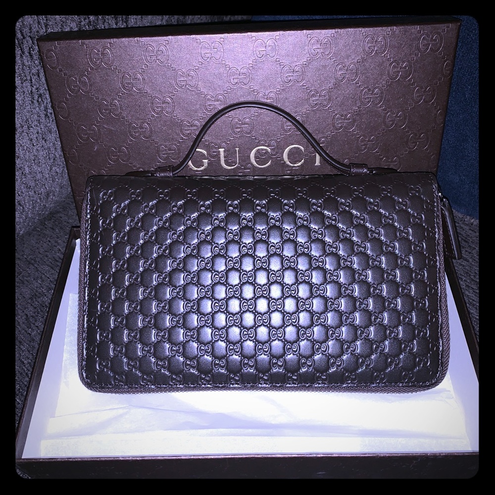 Gucci Mens Brown Large GG Double zipper